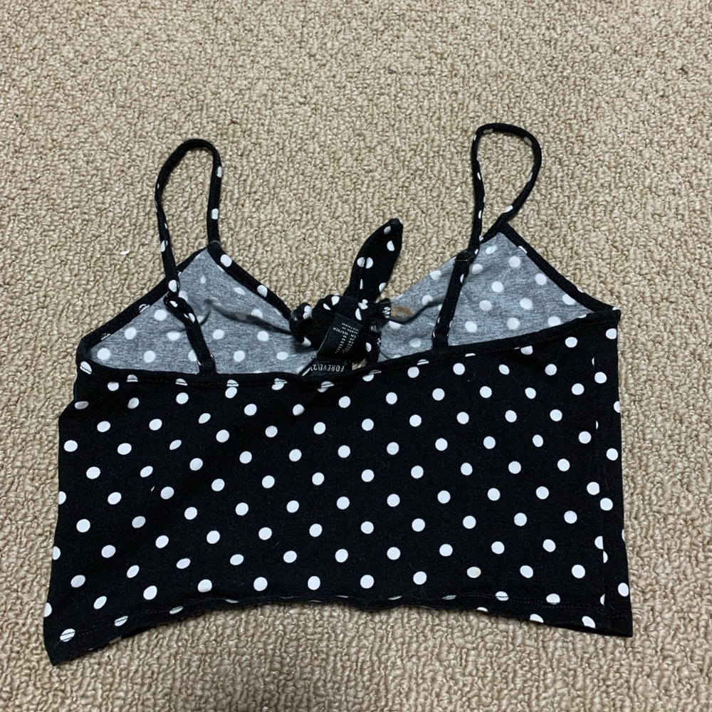 polka dot top! - Picture 2 of 3